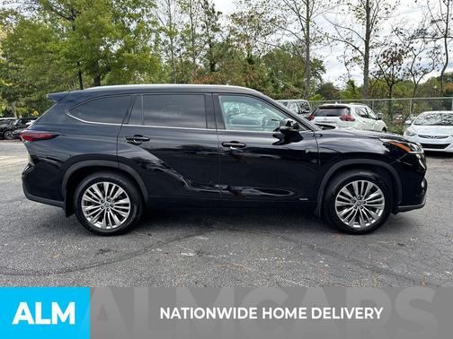 2024 Toyota Highlander Hybrid Limited