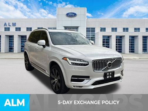 2023 Volvo XC90 B6 Ultimate 7-Seater