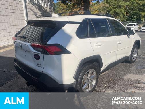 2021 Toyota RAV4 Hybrid XLE Premium