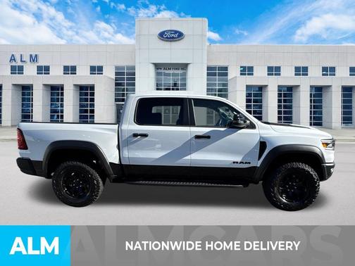 2025 RAM 1500 RHO Crew Cab 4x4 5'7' Box