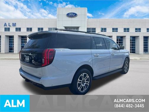 2025 Ford Expedition Max Active 4x2