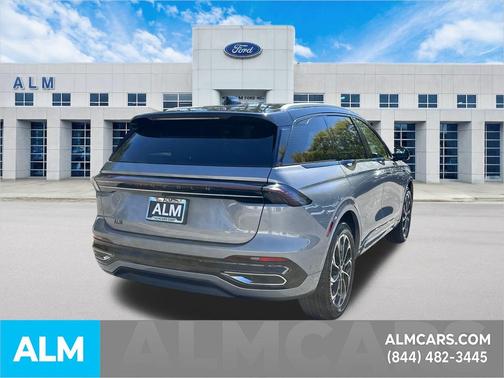 2024 Lincoln Nautilus Reserve