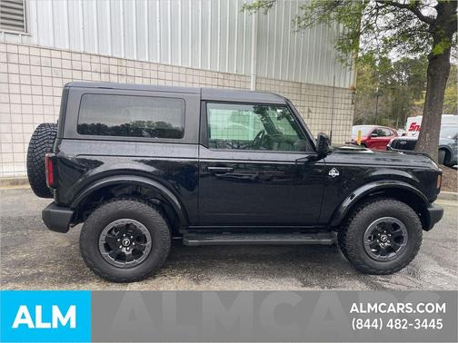 SHADOW BLACK 2022 Ford Bronco Outer Banks