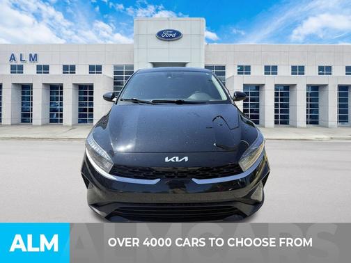Aurora Black 2024 Kia Forte LXS
