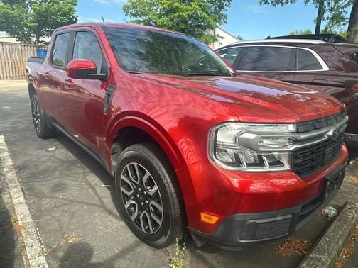 HOT PEPPER RED TC METALLIC 2022 Ford Maverick Lariat