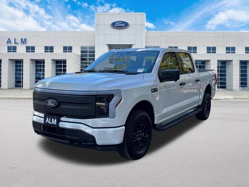 2025 Ford F-150 Lightning XLT
