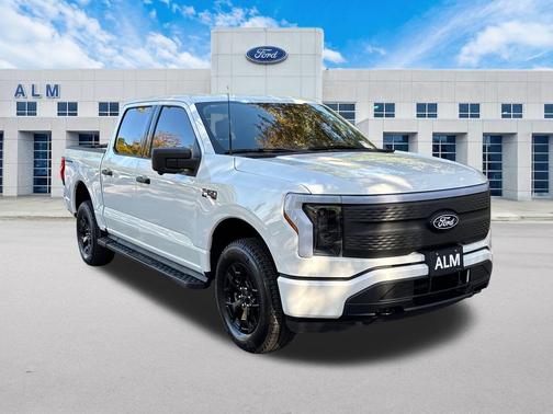 2025 Ford F-150 Lightning XLT