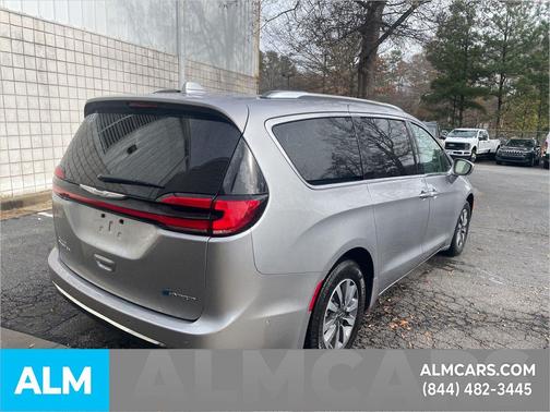 2021 Chrysler Pacifica Hybrid Touring L