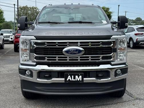 2025 Ford F-350 XLT