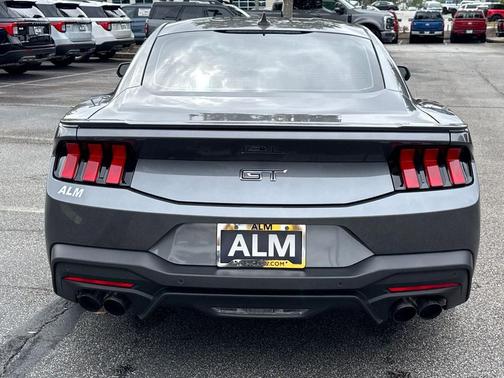 2025 Ford Mustang GT