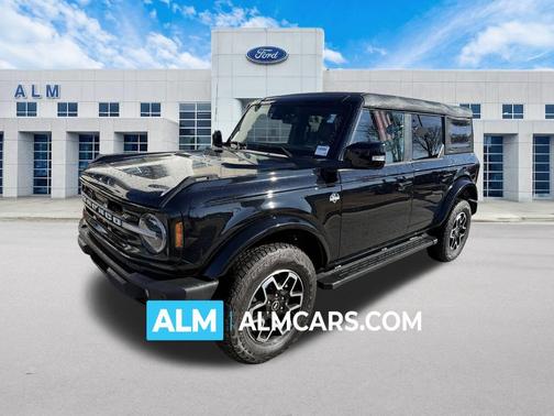 2023 Ford Bronco Outer Banks