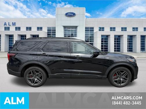 CARBONIZED GRAY METALLIC 2026 Ford Explorer Platinum