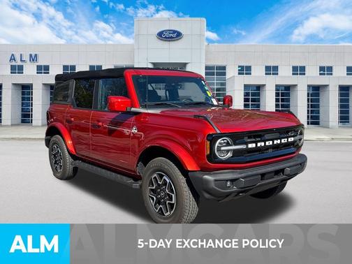 2023 Ford Bronco Outer Banks