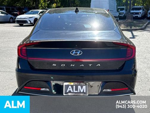 2021 Hyundai SONATA SE