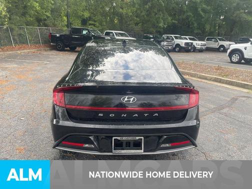 2021 Hyundai SONATA SE