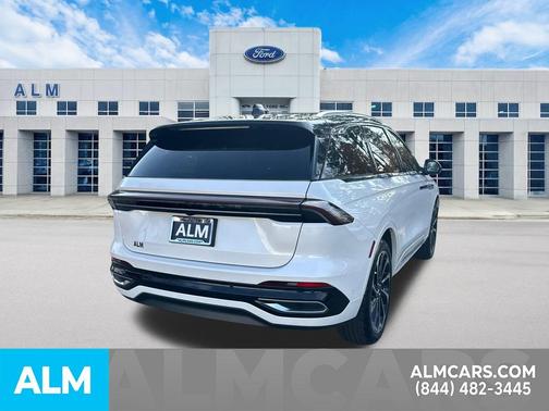 2024 Lincoln Nautilus Black Label