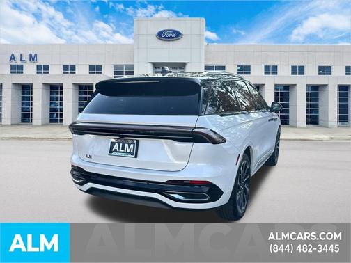 2024 Lincoln Nautilus Black Label