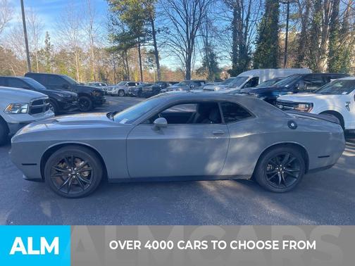 2018 Dodge Challenger SXT