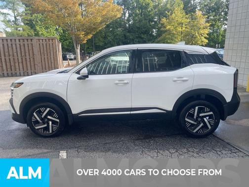 2025 Nissan Kicks SV