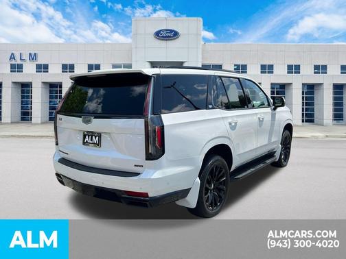 2022 Cadillac Escalade Sport Platinum