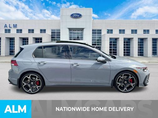 2025 Volkswagen Golf GTI 2.0T S DSG