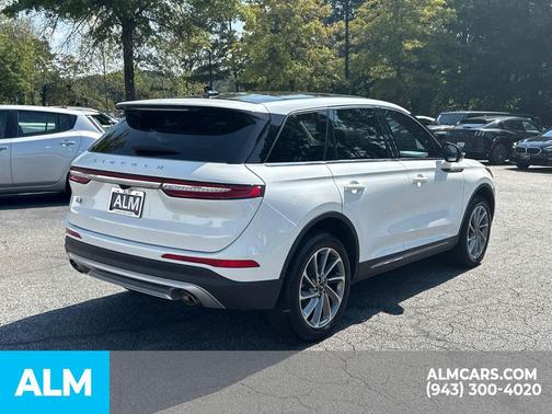 2023 Lincoln Corsair Standard
