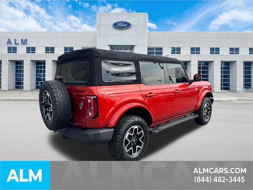 2023 Ford Bronco Outer Banks