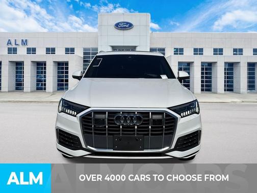 2024 Audi Q7 45 Premium Plus