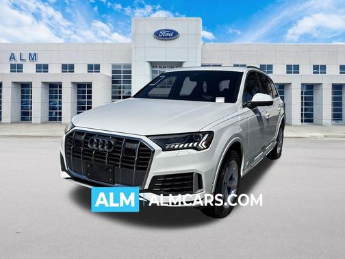2024 Audi Q7 45 Premium Plus