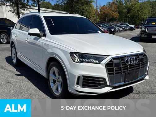 2024 Audi Q7 45 Premium Plus