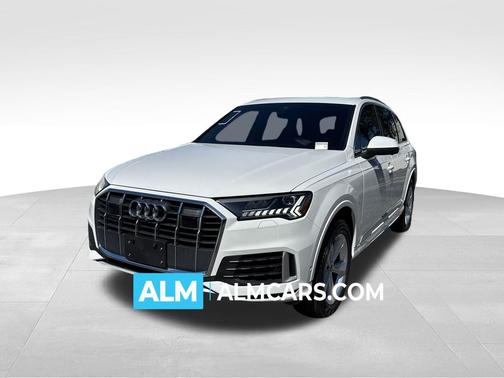 2024 Audi Q7 45 Premium Plus