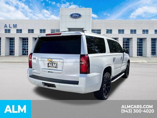 2019 Chevrolet Suburban LT