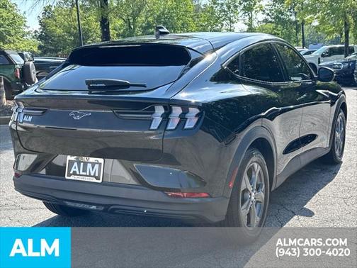 2022 Ford Mustang Mach-E Select