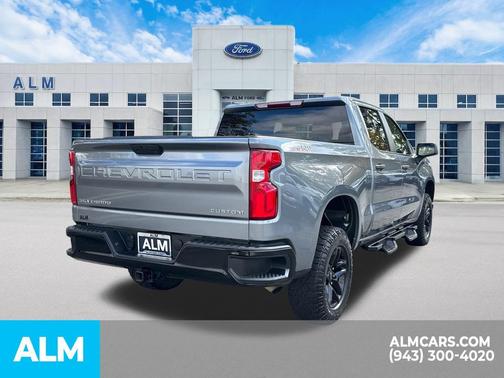 2022 Chevrolet Silverado 1500 Custom Trail Boss
