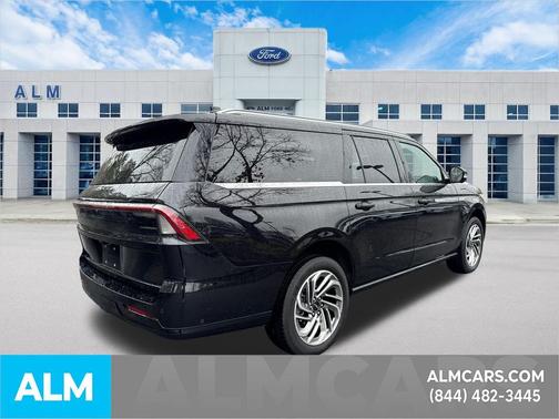 2025 Lincoln Navigator Reserve