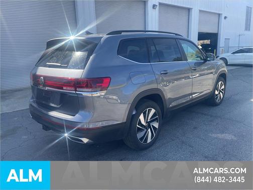 2025 Volkswagen Atlas 2.0T SE w/Technology