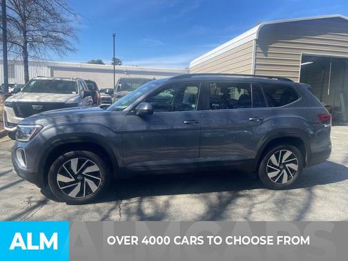 2025 Volkswagen Atlas 2.0T SE w/Technology