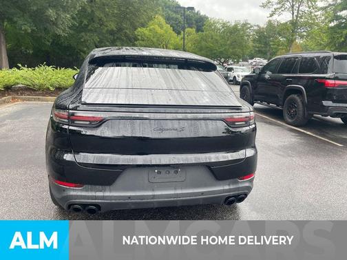 2022 Porsche Cayenne S