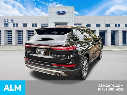 2024 Lincoln Corsair Premiere