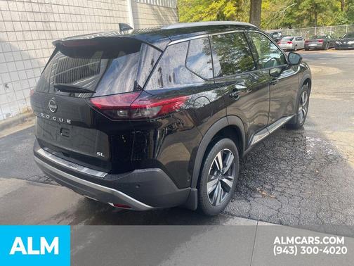 2023 Nissan Rogue SL