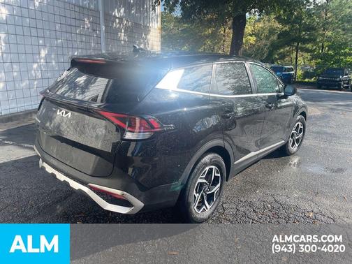2024 Kia Sportage LX
