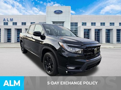 Crystal Black Pearl 2025 Honda Ridgeline Black