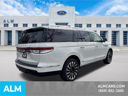 2023 Lincoln Navigator Black Label