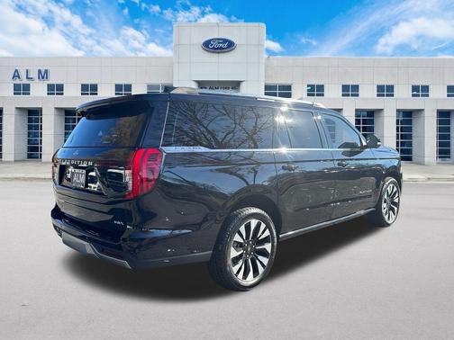 2026 Ford Expedition Max Platinum