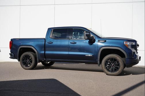 2022 GMC Sierra 1500 Elevation