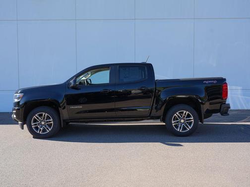 Black 2019 Chevrolet Colorado WT