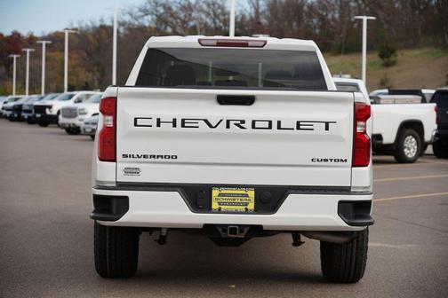 2022 Chevrolet Silverado 1500 Custom