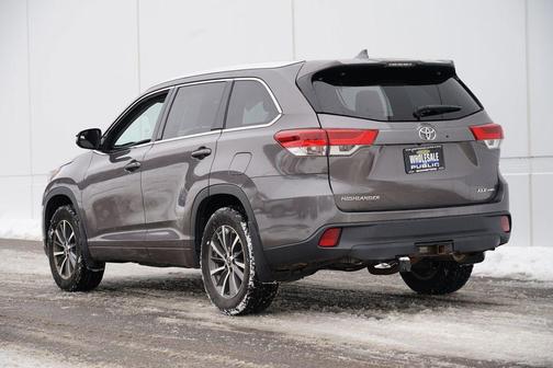 2018 Toyota Highlander SE