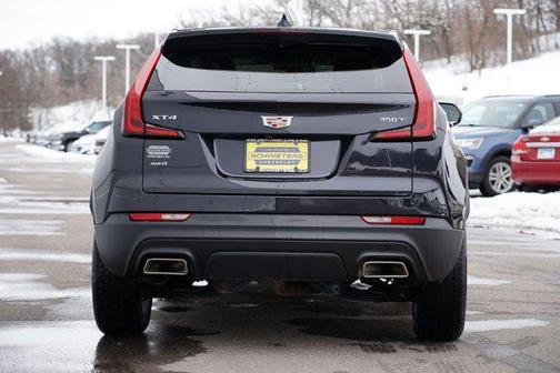2023 Cadillac XT4 Luxury