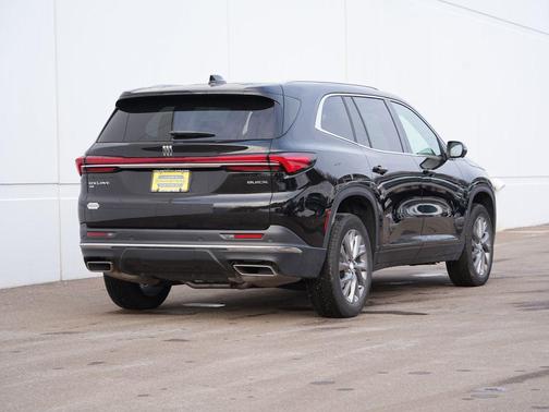 2025 Buick Enclave Preferred FWD